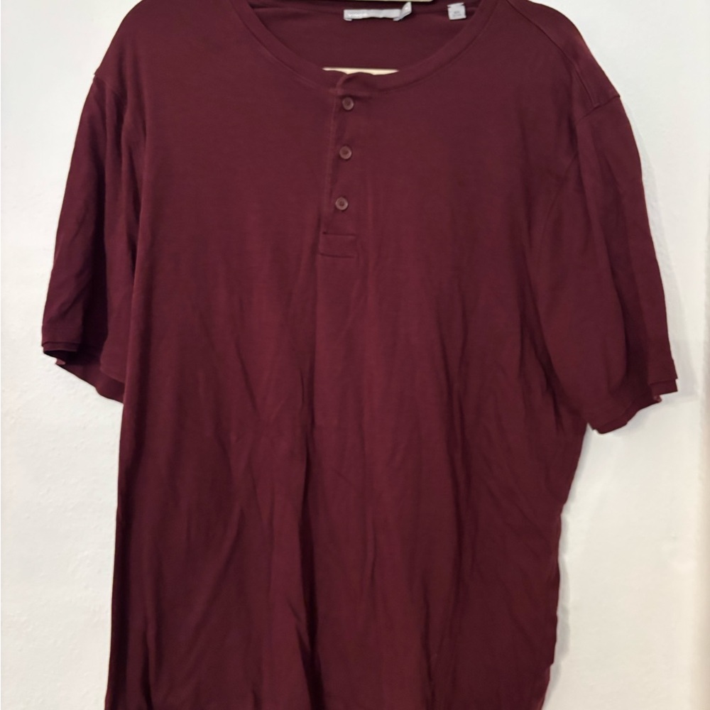 Vince Red Short Sleeve Tee Classic Crew Neck
